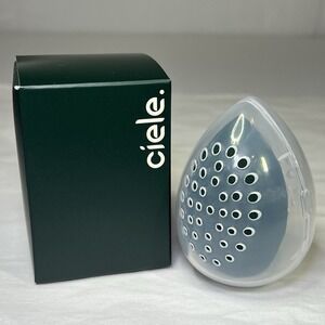 CIELE Blending Sponge and Travel Case Dual-Edge Makeup Applicator
